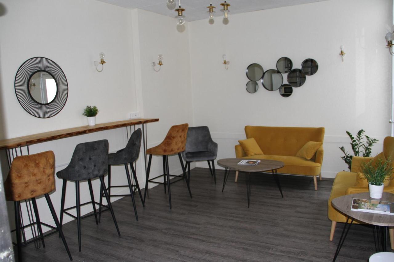 Cit'Hotel Le Chene Vert Les Sables-d'Olonne Bagian luar foto
