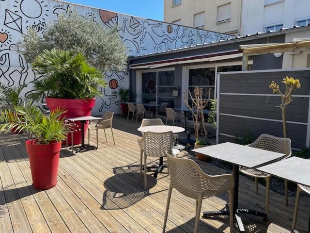Cit'Hotel Le Chene Vert Les Sables-d'Olonne Bagian luar foto