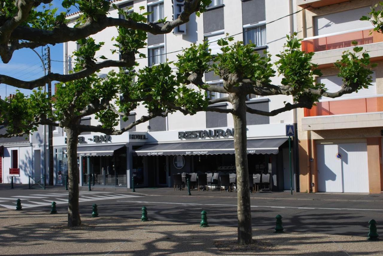 Cit'Hotel Le Chene Vert Les Sables-d'Olonne Bagian luar foto